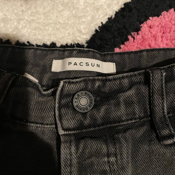 Pacsun Black High Rise Straight Leg Jeans 💕 - Picture 3 of 5